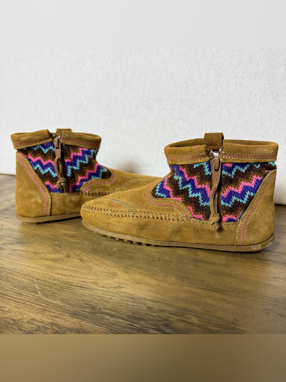 Minnetonka Child’s Aspen Boot - Dusty Brown - Child Size 4